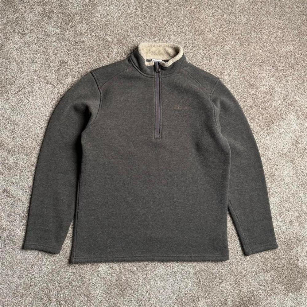 PALE GREY COLUMBIA QUARTER ZIP